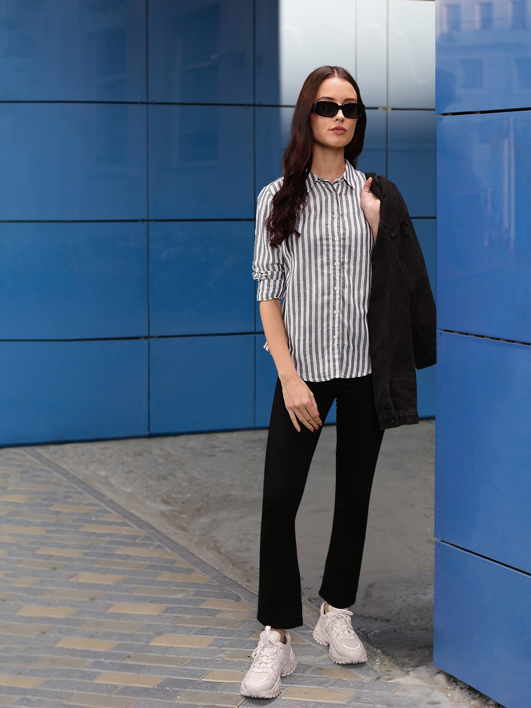 

Harvard Women White & Charcoal Grey Striped Cotton Casual Shirt