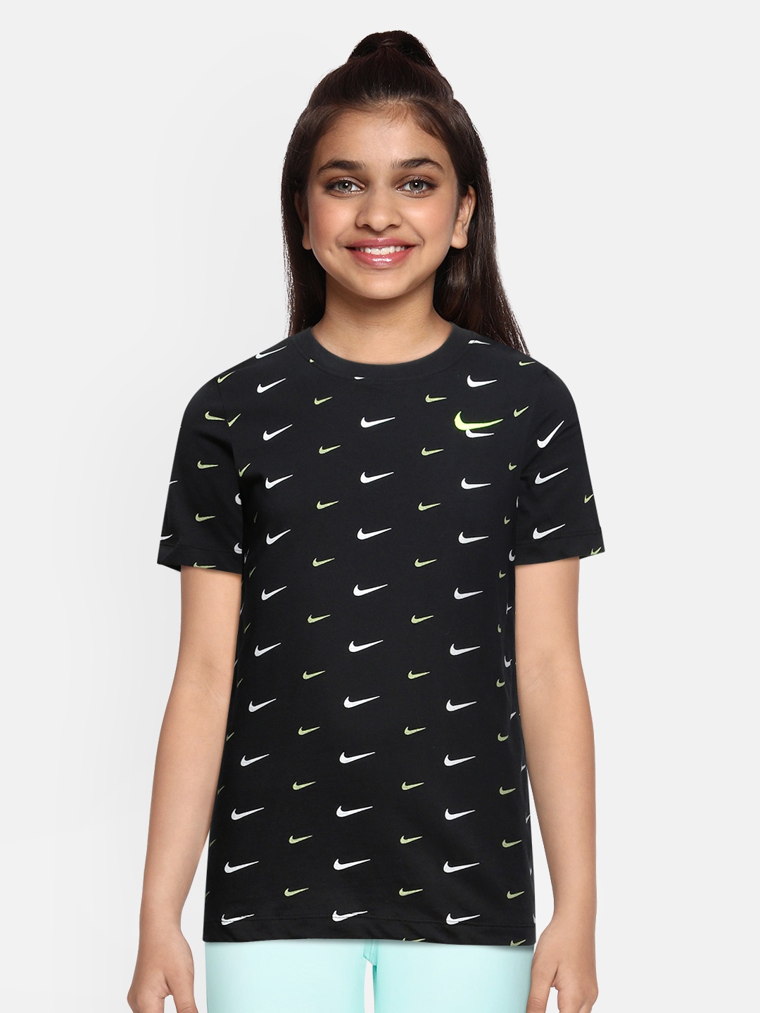 

Nike Boys Black White Brand Logo Round Neck Pure Cotton T-shirt