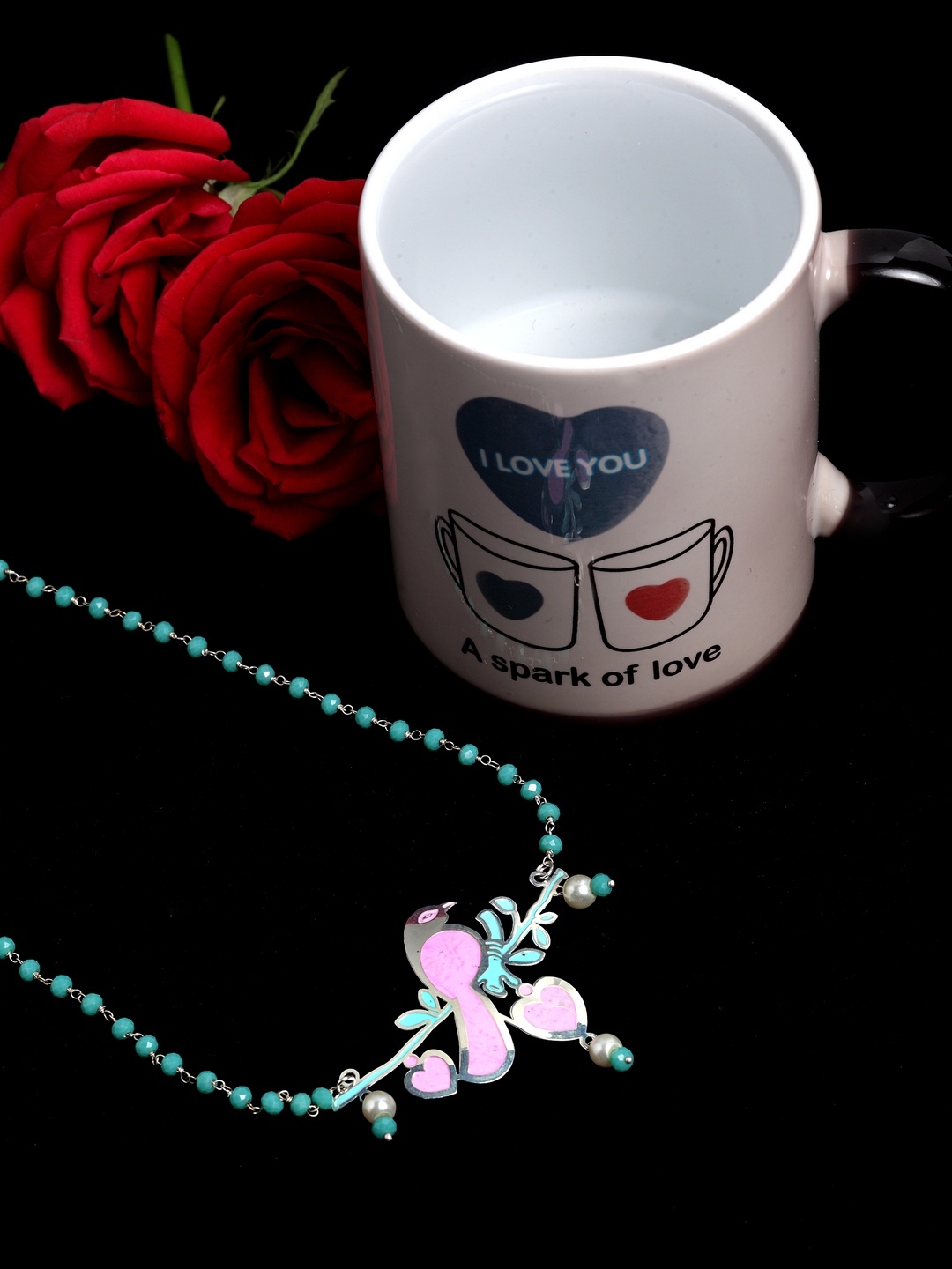 

VOGUE PANASH Silver-Toned & Green Brass Silver-Plated Handcrafted Necklace With Magic Mug