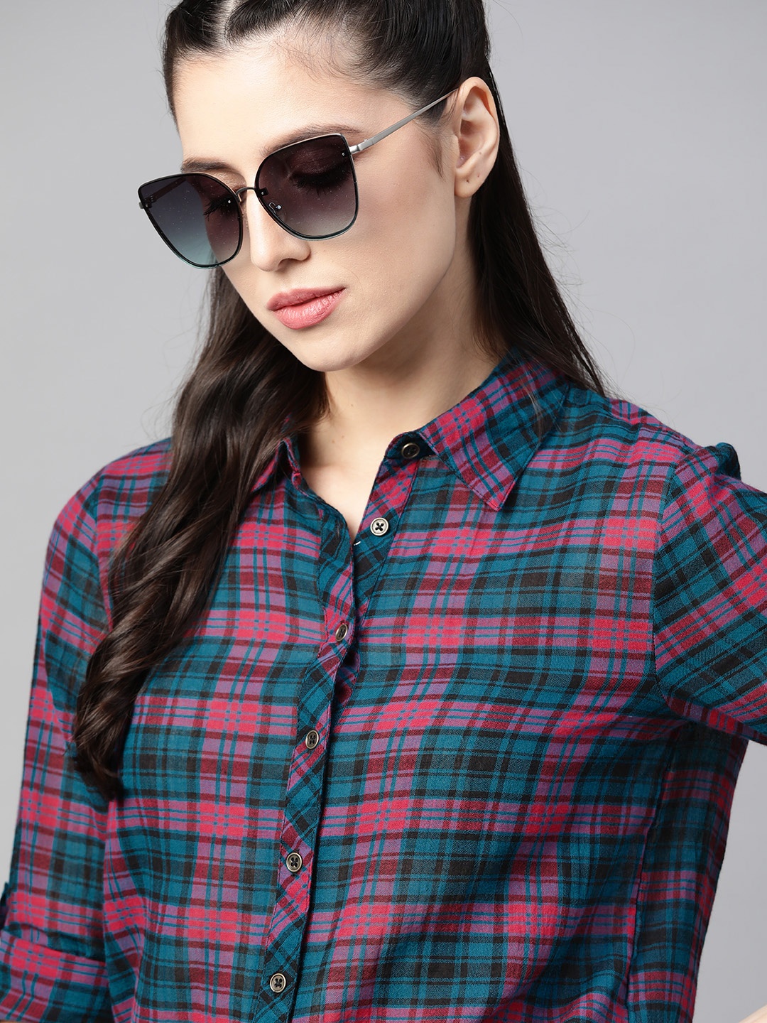 

The Roadster Lifestyle Co Women Sustainable Ecovero Teal Blue & Pink Checked Casual Shirt