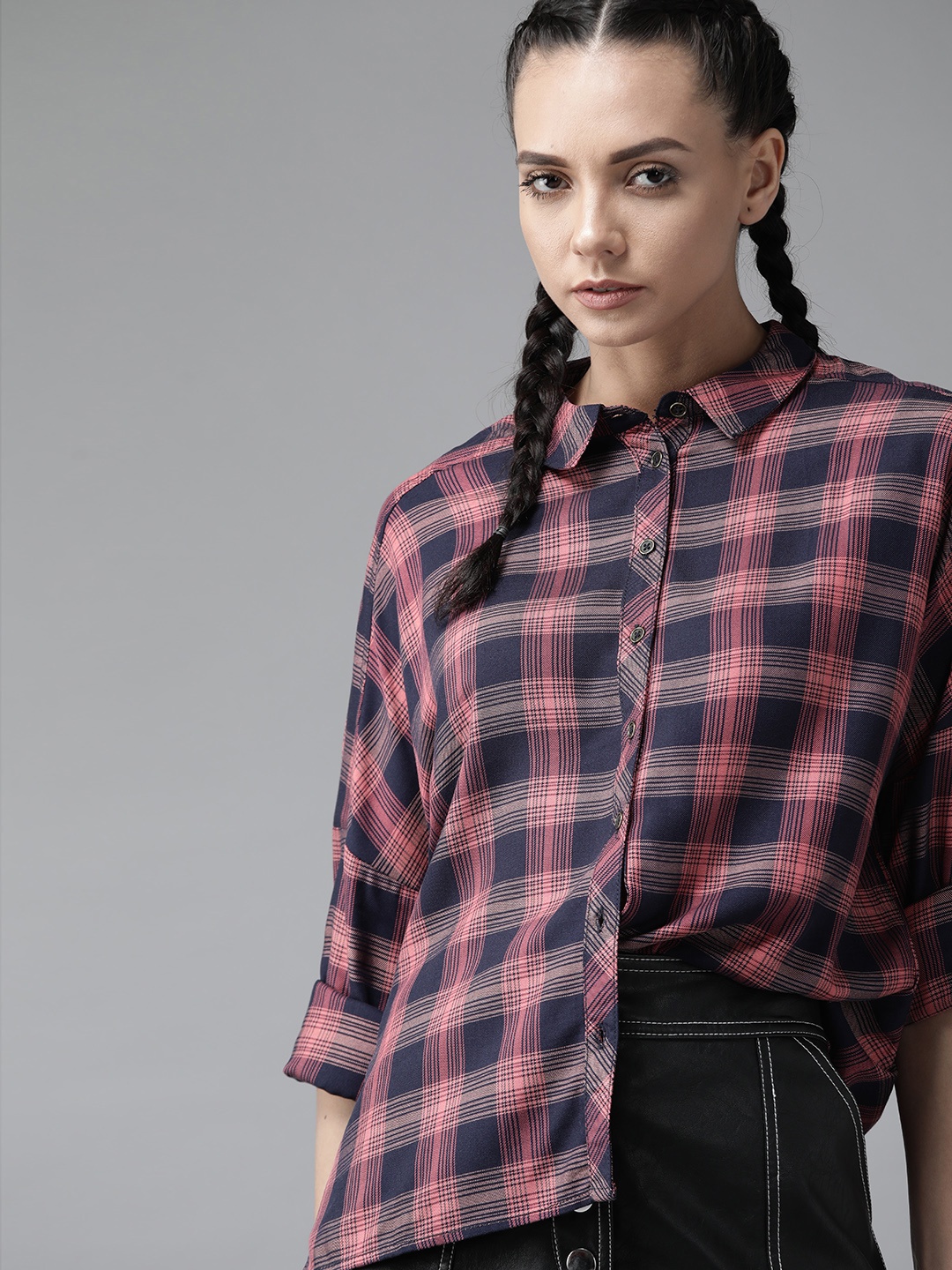 

The Roadster Lifestyle Co Women Navy Blue & Pink Checked Casual Sustainable ECOVERO Shirt