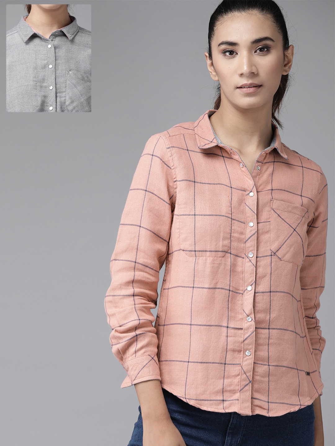 

The Roadster Lifestyle Co Women Pink & Navy Blue Reversible Regular Fit Checked Pure Cotton Casual Shirt