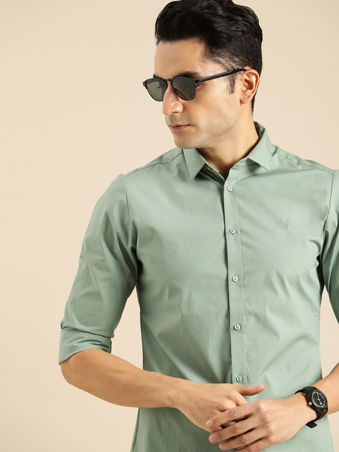 

Being Human Men Sea Green Solid Slim Fit Casual Shirt
