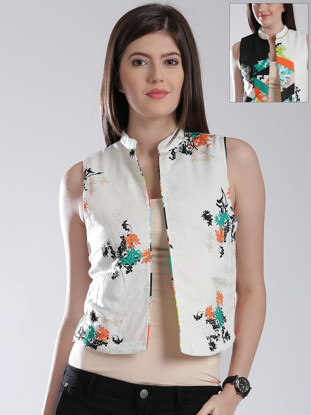 

W Off-White Printed Crop Reversible Jacket