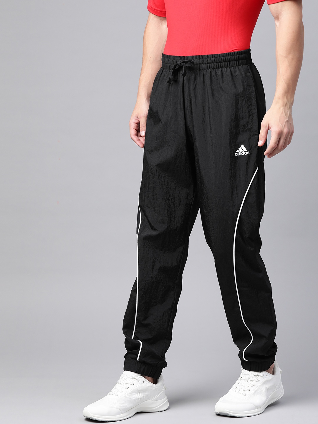 

ADIDAS Men Black Solid M FAVS Q1 PT2 Sustainable Joggers