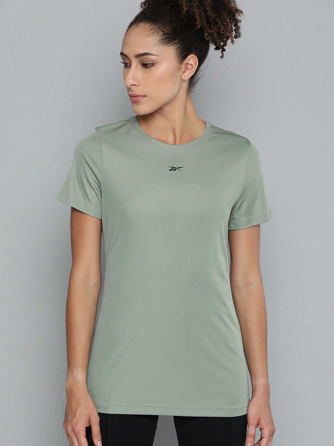 

Reebok Women Green Solid Training Foundation Poly T-shirt