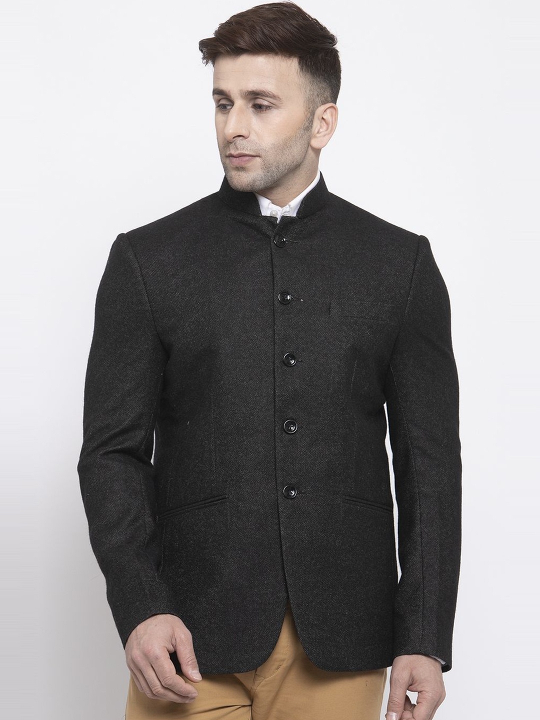 

Wintage Men Black Solid Tailored-Fit Bandhgala Blazer