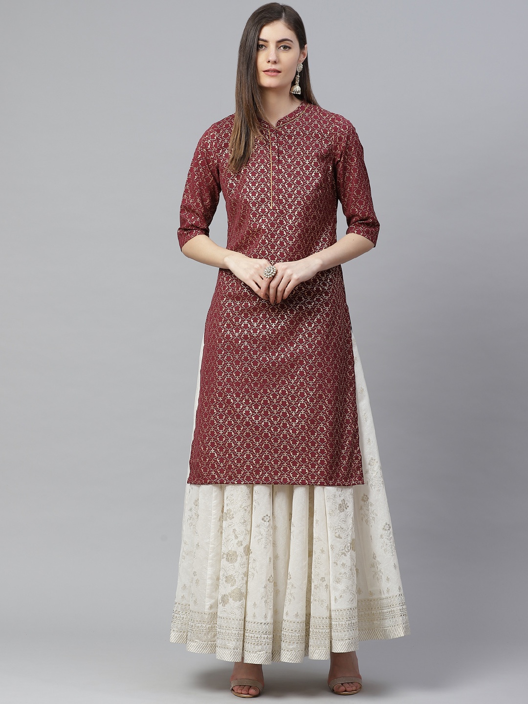 

AURELIA Women Maroon & Golden Ethnic Motifs Printed Straight Kurta