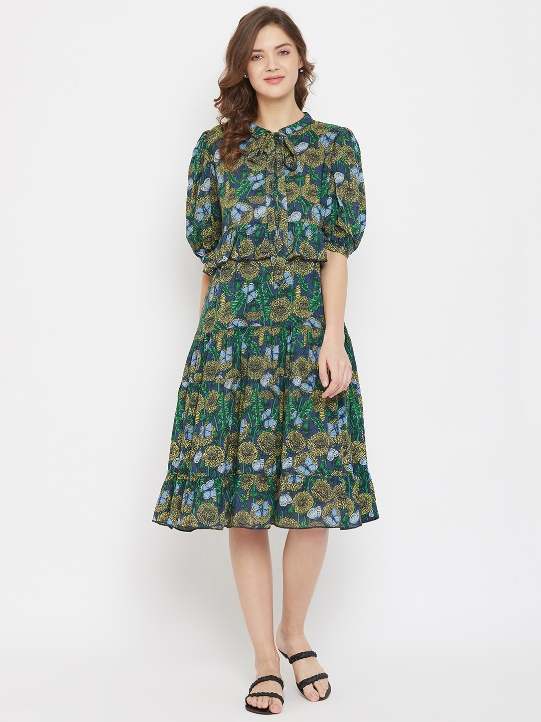 

The Kaftan Company Women Navy Blue & Green Marigold Farm Printed Resort Dress