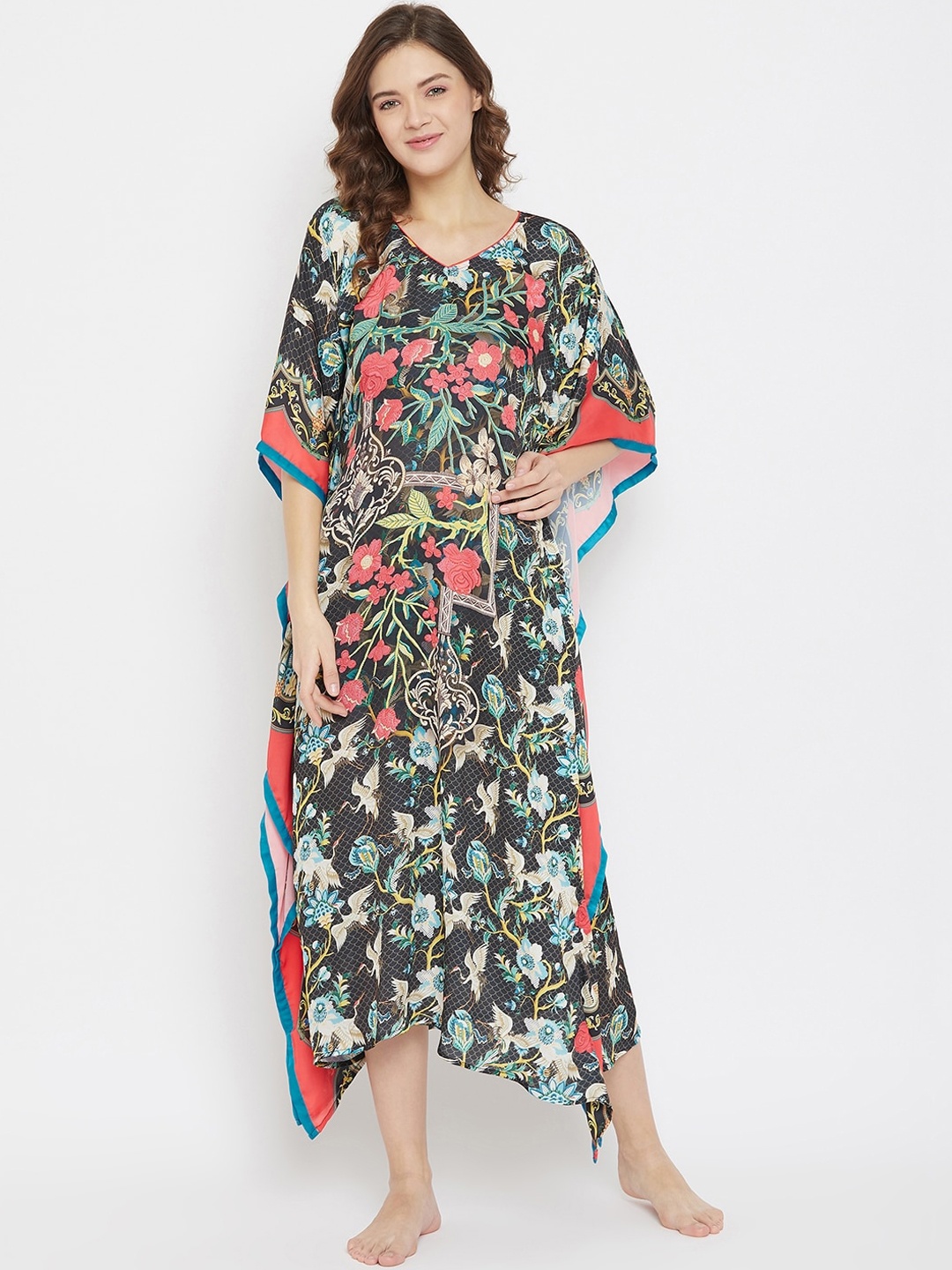

The Kaftan Company Black & Coral Printed Nightdress