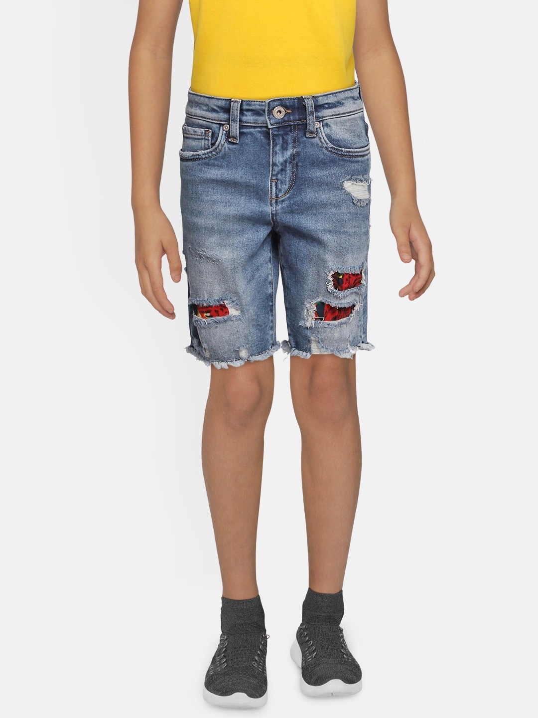 

Jack & Jones Boys Blue Solid Regular Fit Denim Shorts