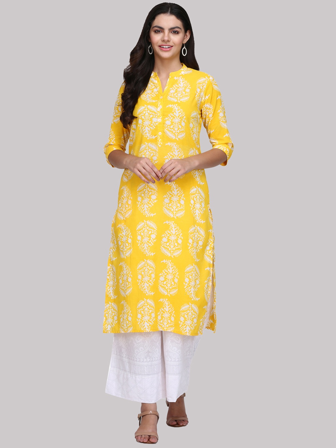 

KSUT Women Yellow & White Printed Straight Kurta