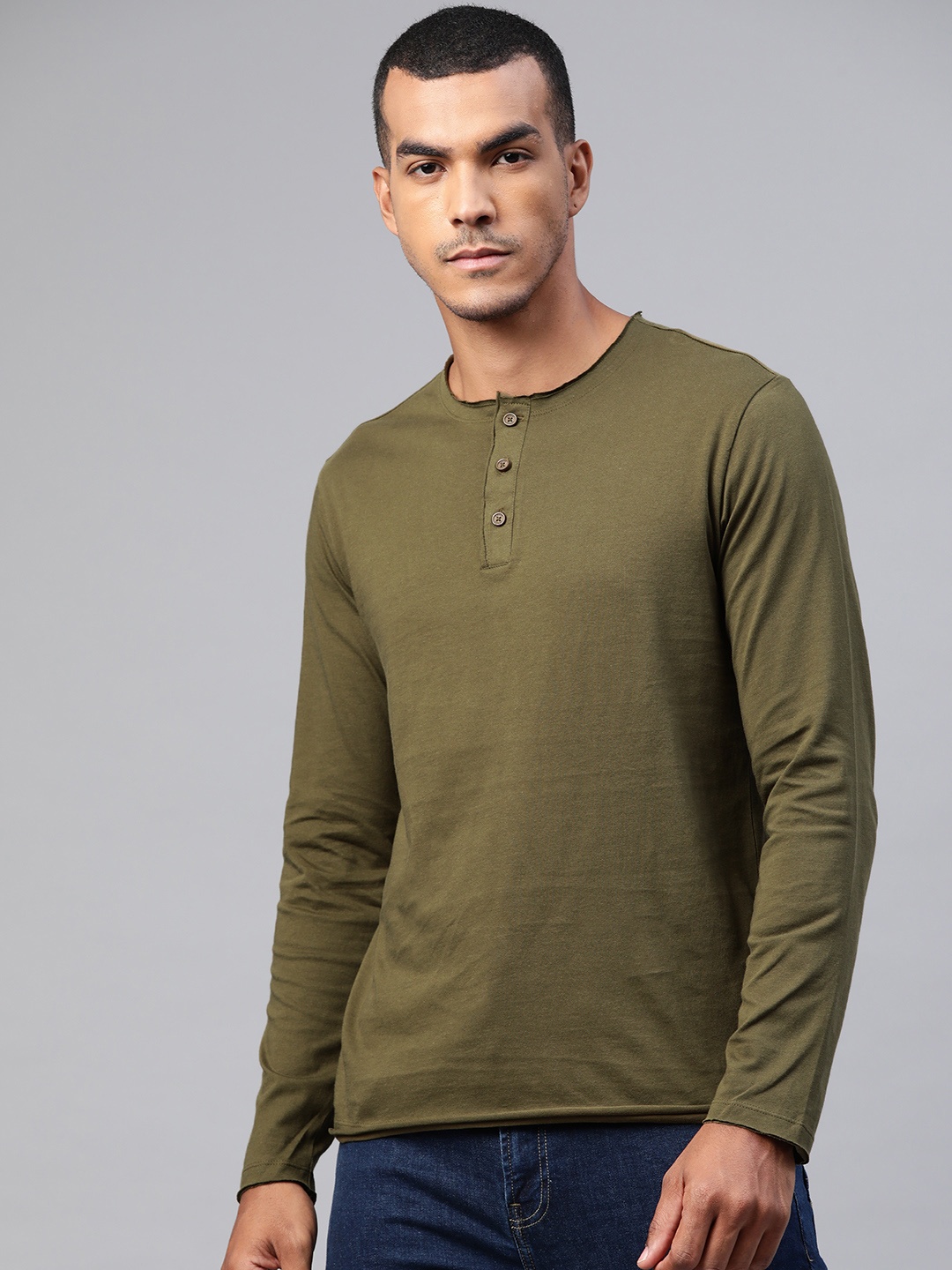 

Levis Men Olive Green Solid Pure Cotton Henley Neck Pure Cotton T-shirt