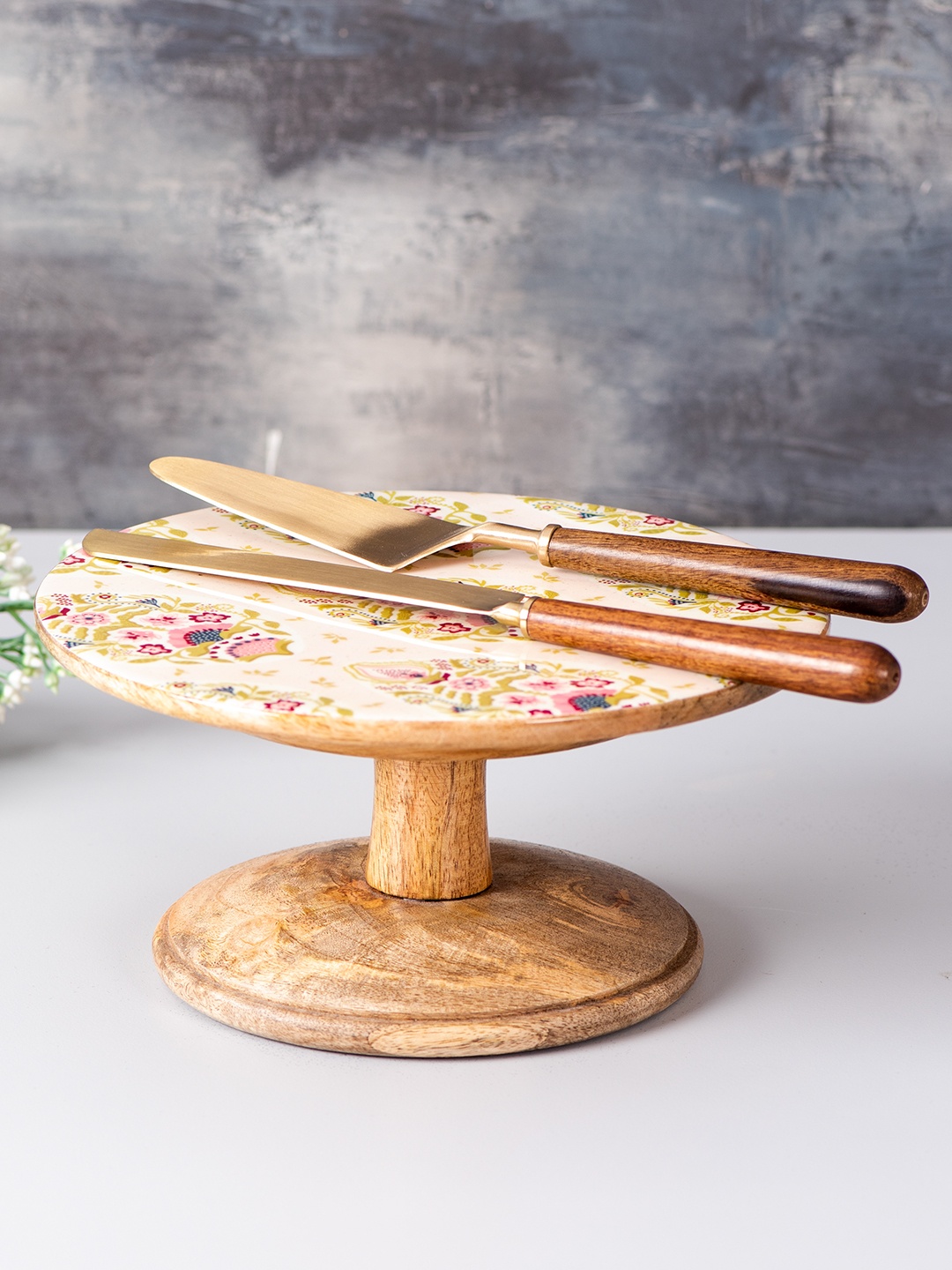 

nestroots Set of 4 Brown & Cream Coloured Printed Cake Stand & Knife