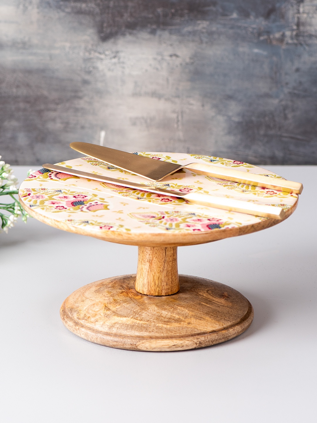 

nestroots Brown & Cream-Coloured Printed Cake Stand With Knife & Server