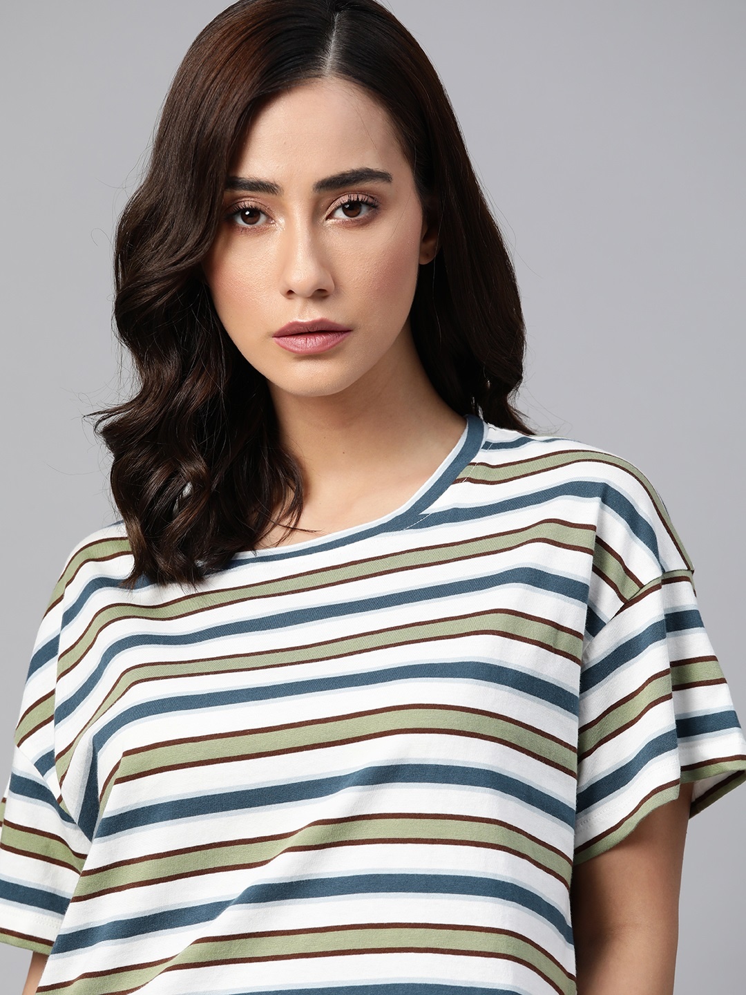 

The Roadster Lifestyle Co Women White Navy Blue Striped Drop-Shoulder Sleeves Cotton Easy Boxy Pure Cotton T-shirt