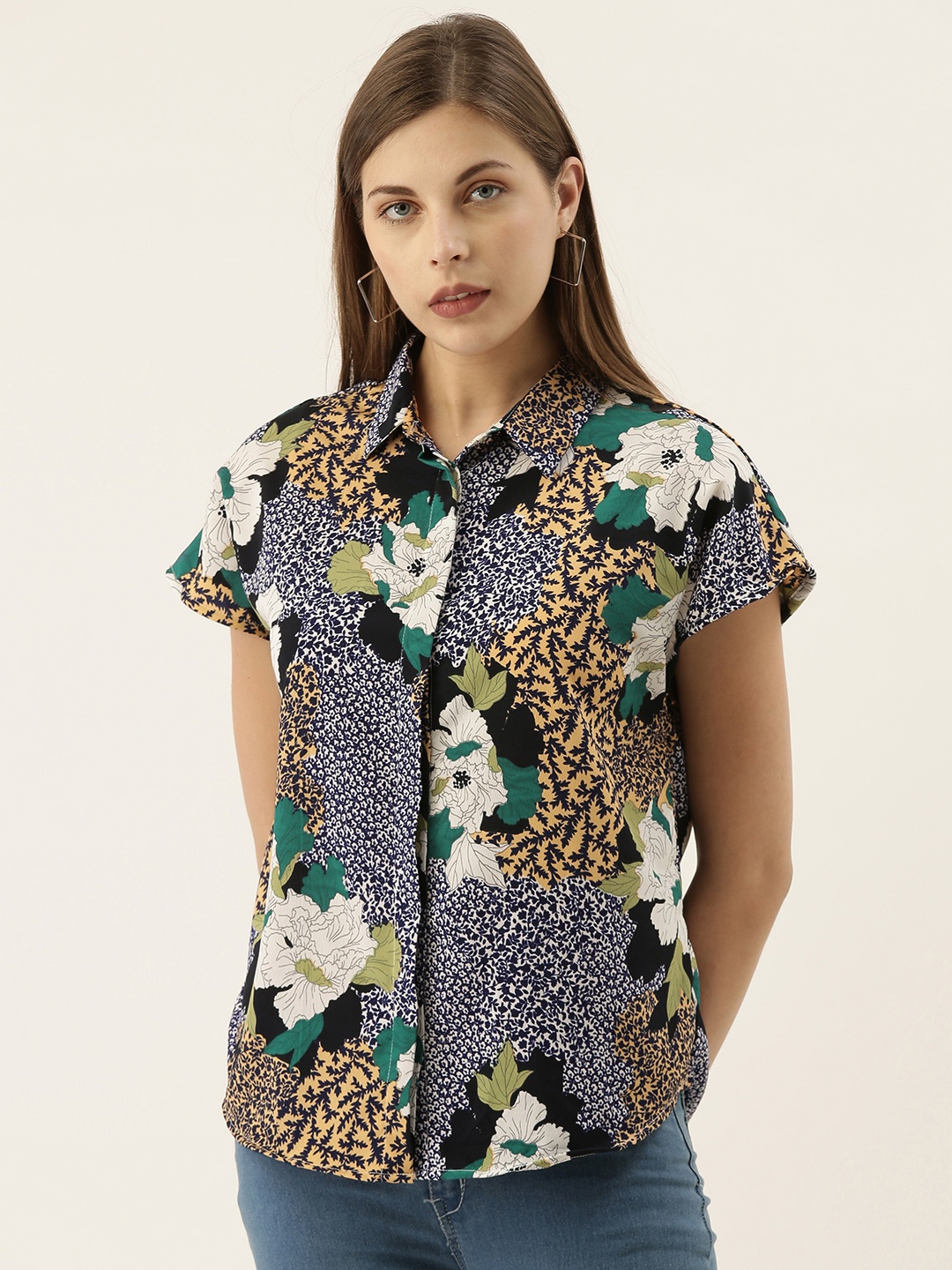 

Campus Sutra Women Multicoloured Printed Regular Fit Casual Shirt, Multi