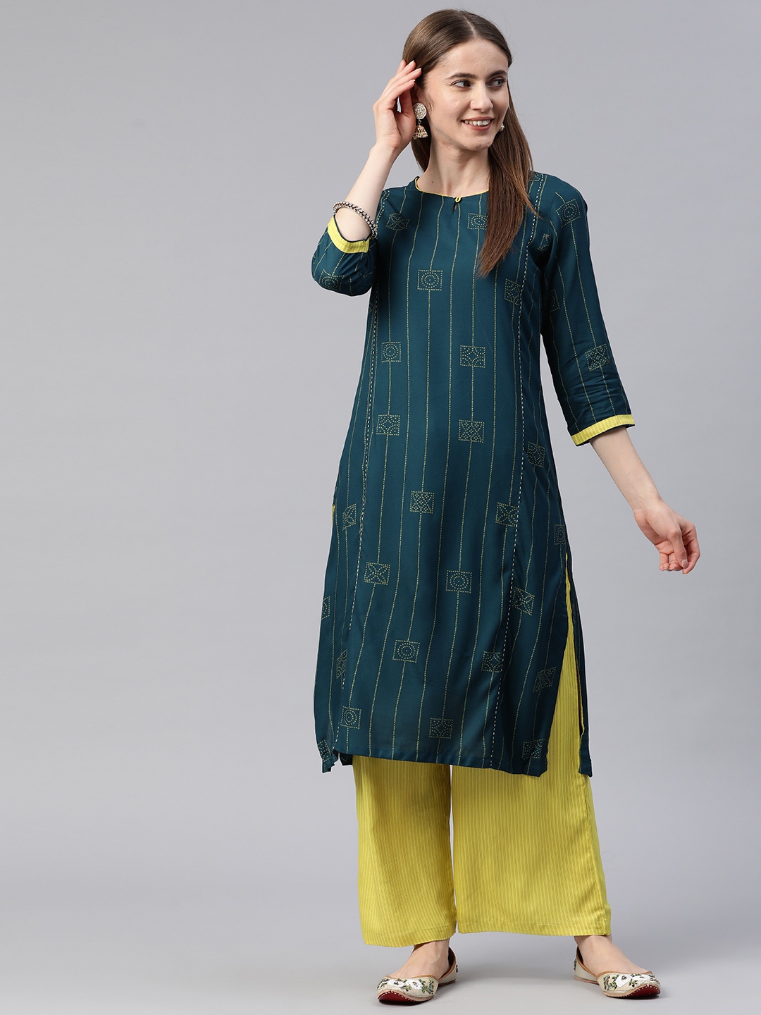 

Rangriti Women Bandhani Printed Kurta with Palazzos, Teal