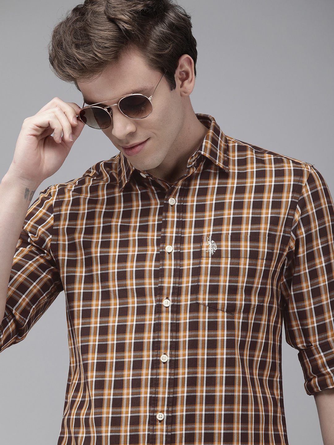 

U.S. Polo Assn. Men Brown & Cream-Coloured Regular Fit Checked Casual Shirt