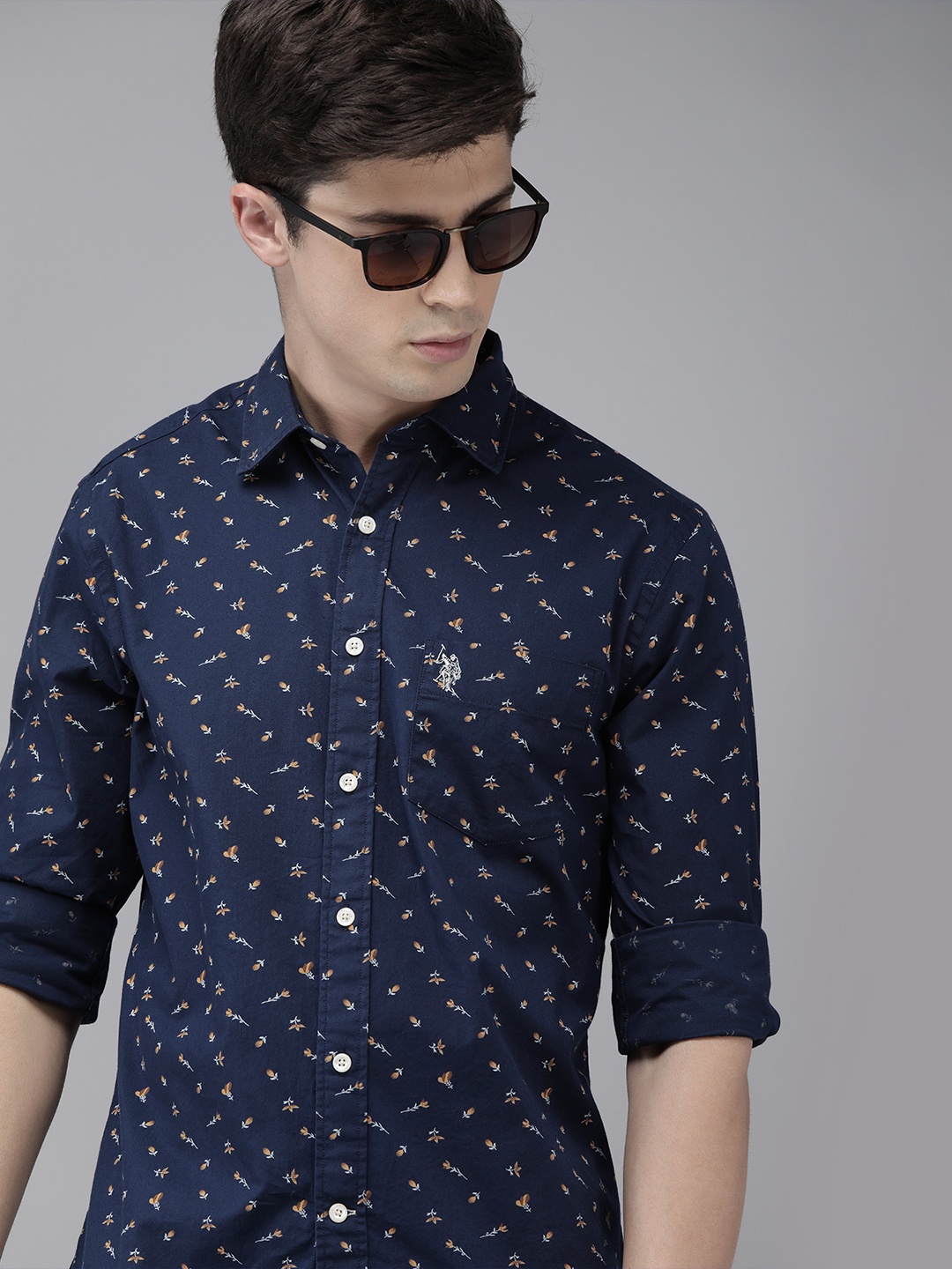 

U.S. Polo Assn. Men Navy Blue Tailored Fit Printed Pure Cotton Casual Shirt