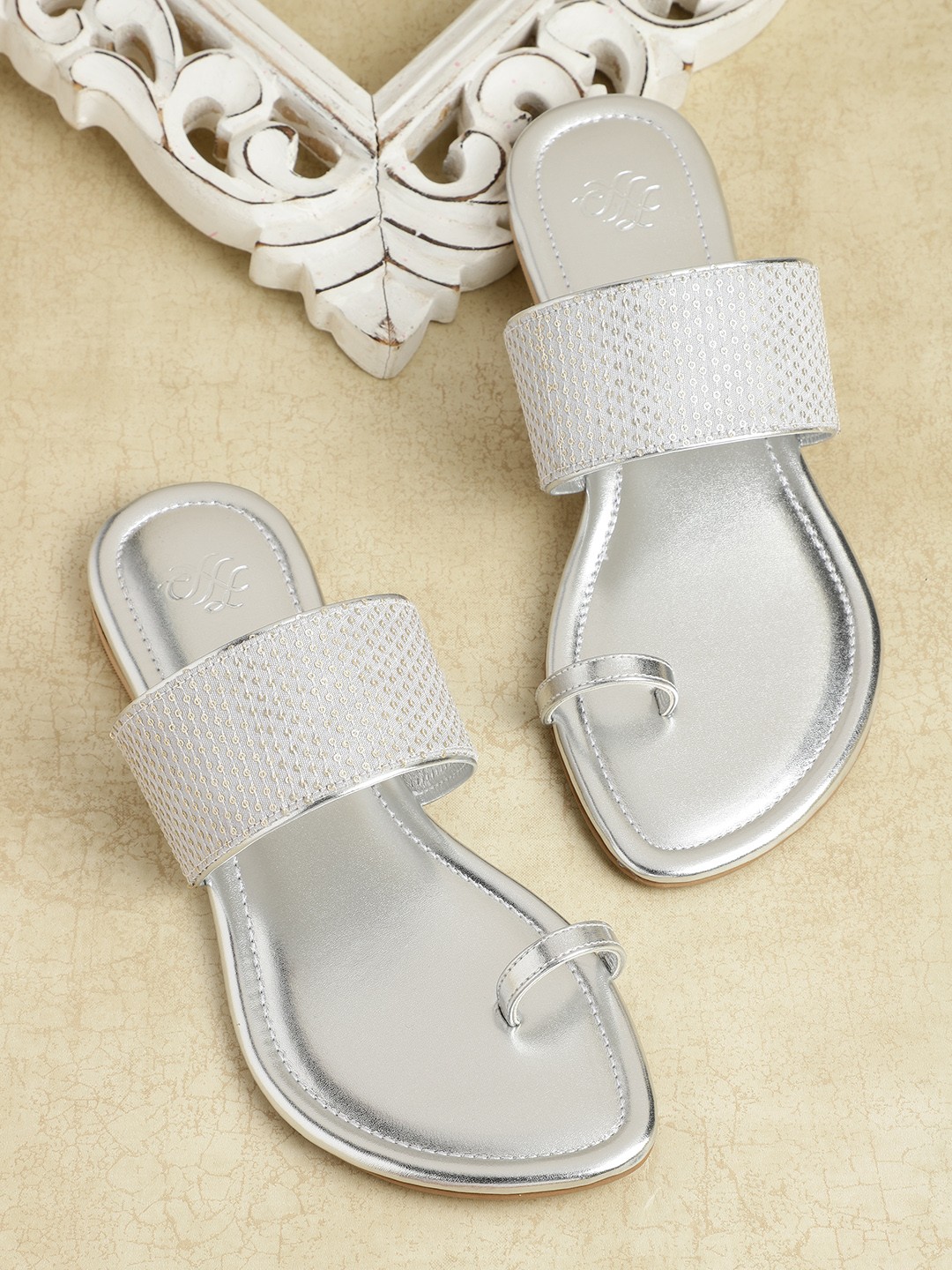 

House of Pataudi Women Grey & Gold-Toned Sequinned Handcrafted One Toe Flats