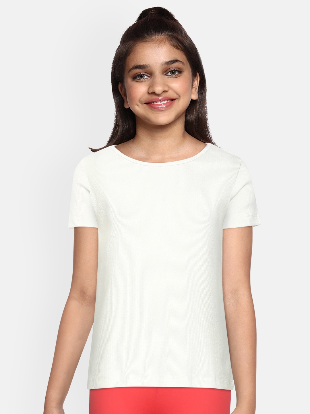 

AND Girls White Solid Round Neck T-shirt