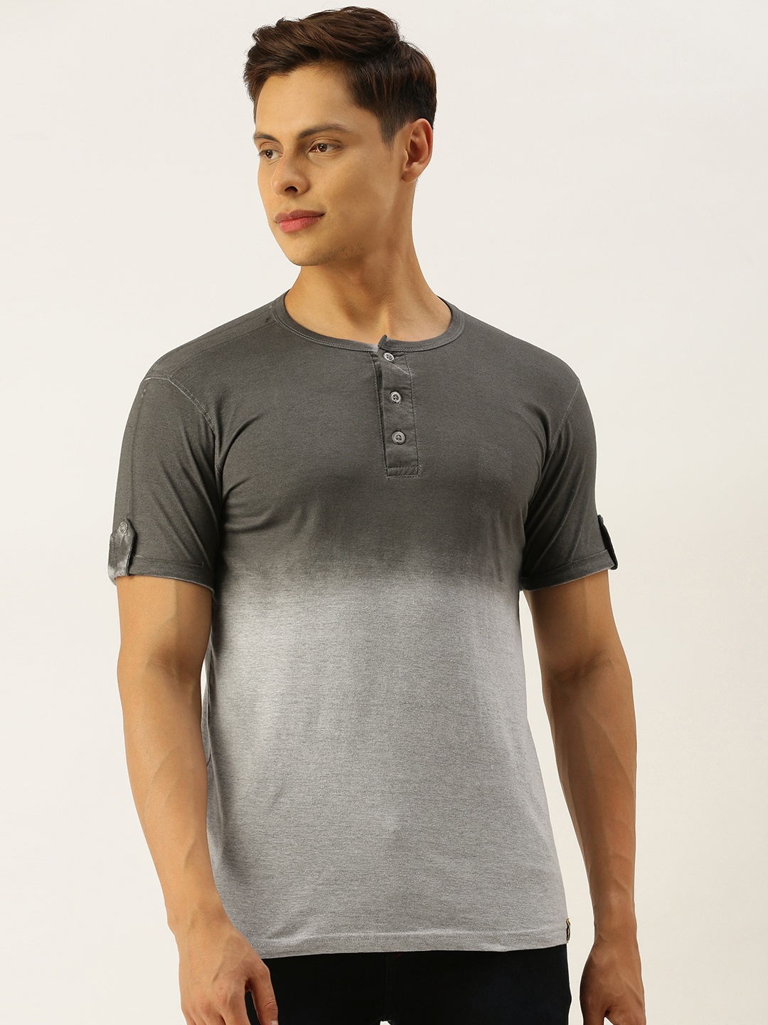 

Campus Sutra Men Grey Melange Ombre Effect Henley Neck T-shirt