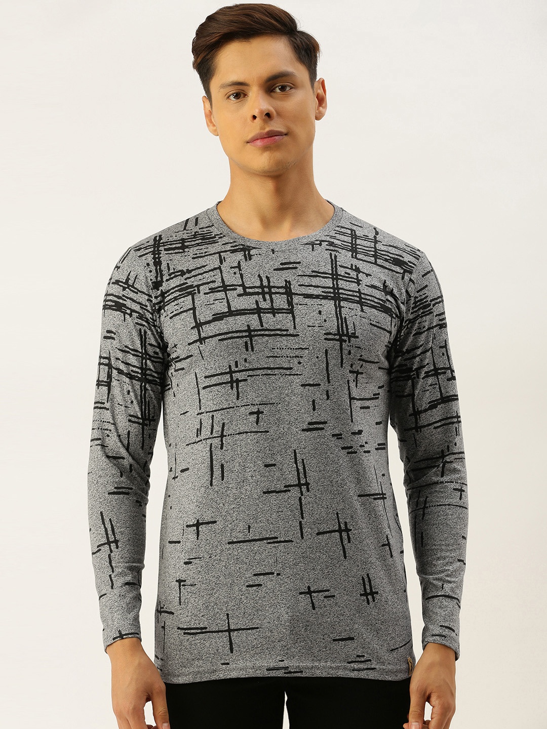 

Campus Sutra Men Grey Melange Black Geometric Print Pure Cotton Bio-Wash Pure Cotton T-shirt
