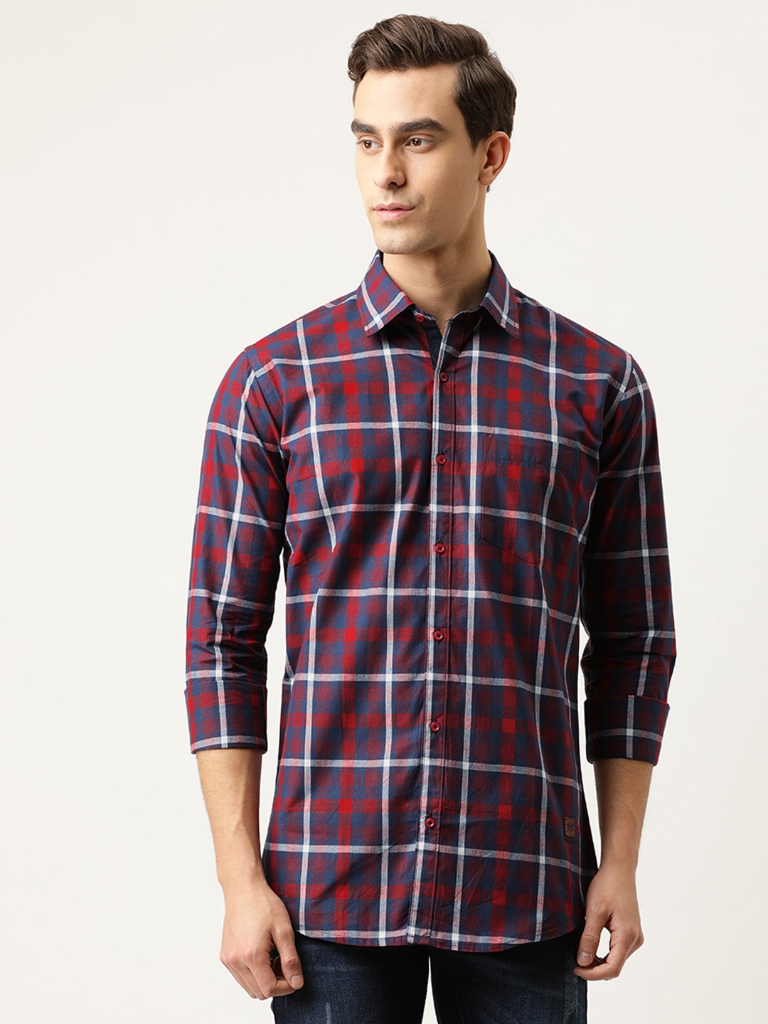 

Campus Sutra Men Maroon & Navy Blue Regular Fit Checked Casual Shirt