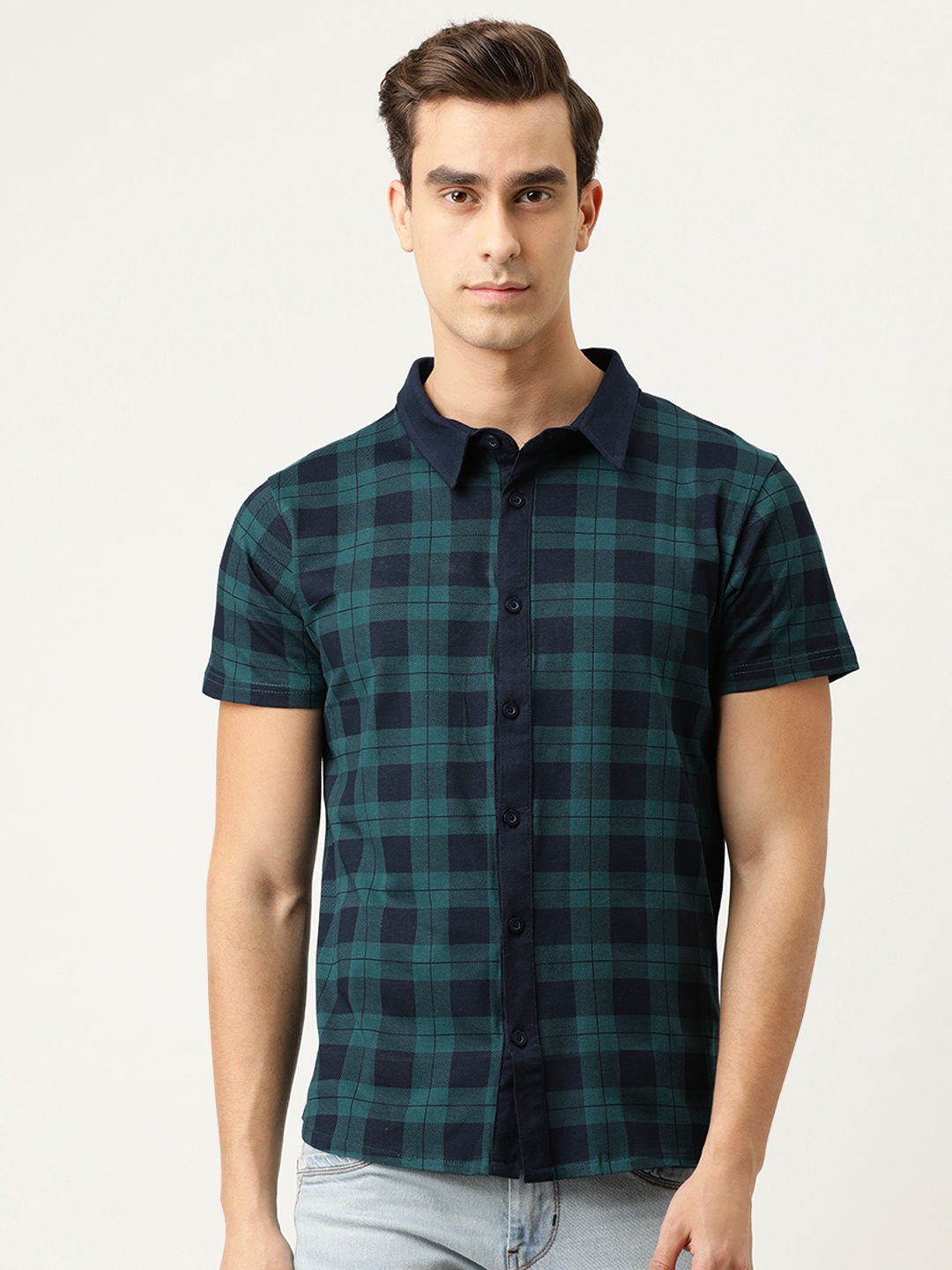 

Campus Sutra Men Navy Blue & Green Regular Fit Checked Casual Shirt