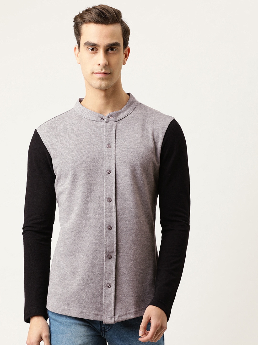 

Campus Sutra Men Grey Regular Fit Solid Casual Shirt