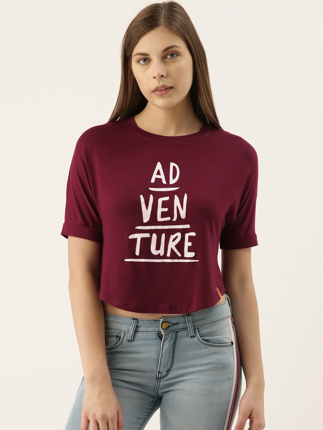 

Campus Sutra Women Burgundy & White Typography Printed Round Neck Crop Cotton T-shirt