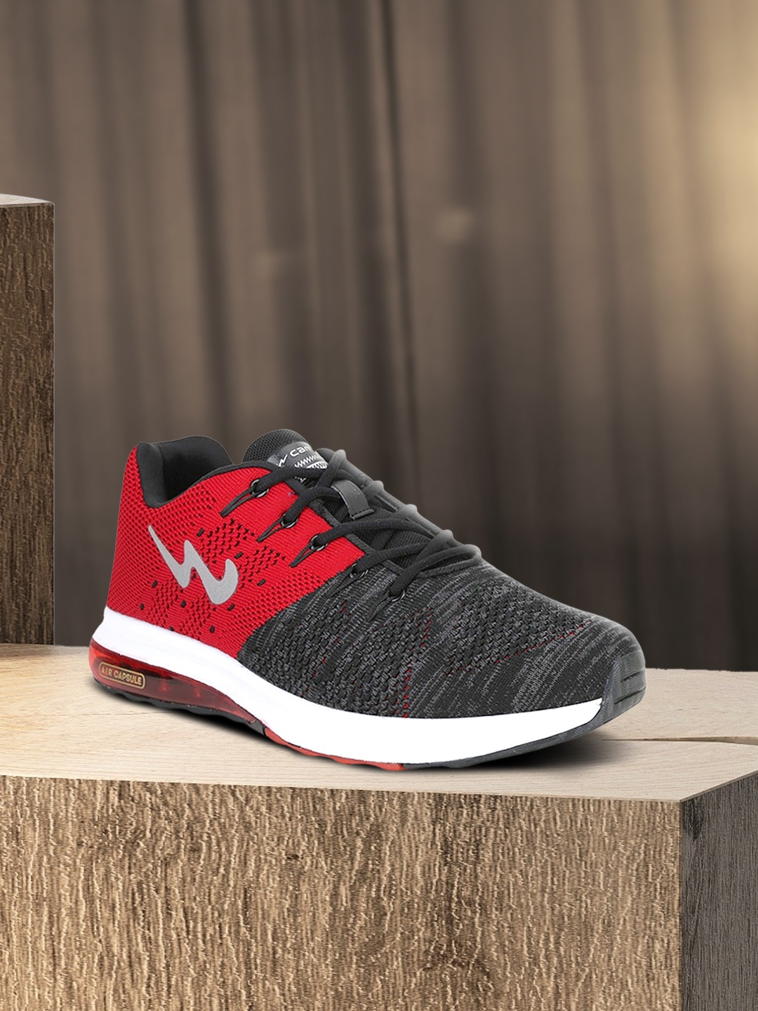

Campus Men Black & Red Peris Running Shoes
