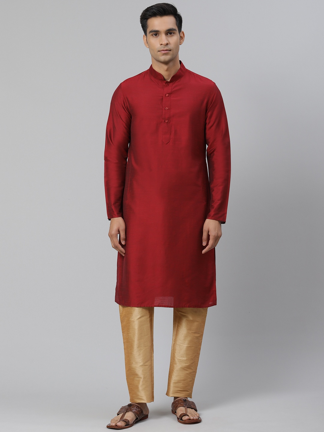 

Manthan Men Maroon Solid Straight Kurta