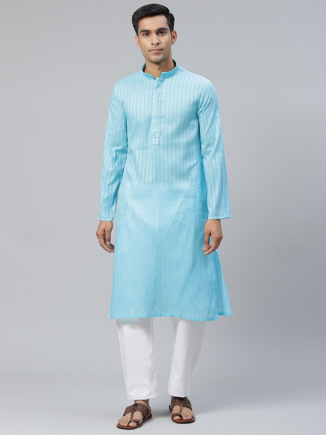 

Manthan Men Blue Self Striped Straight Kurta