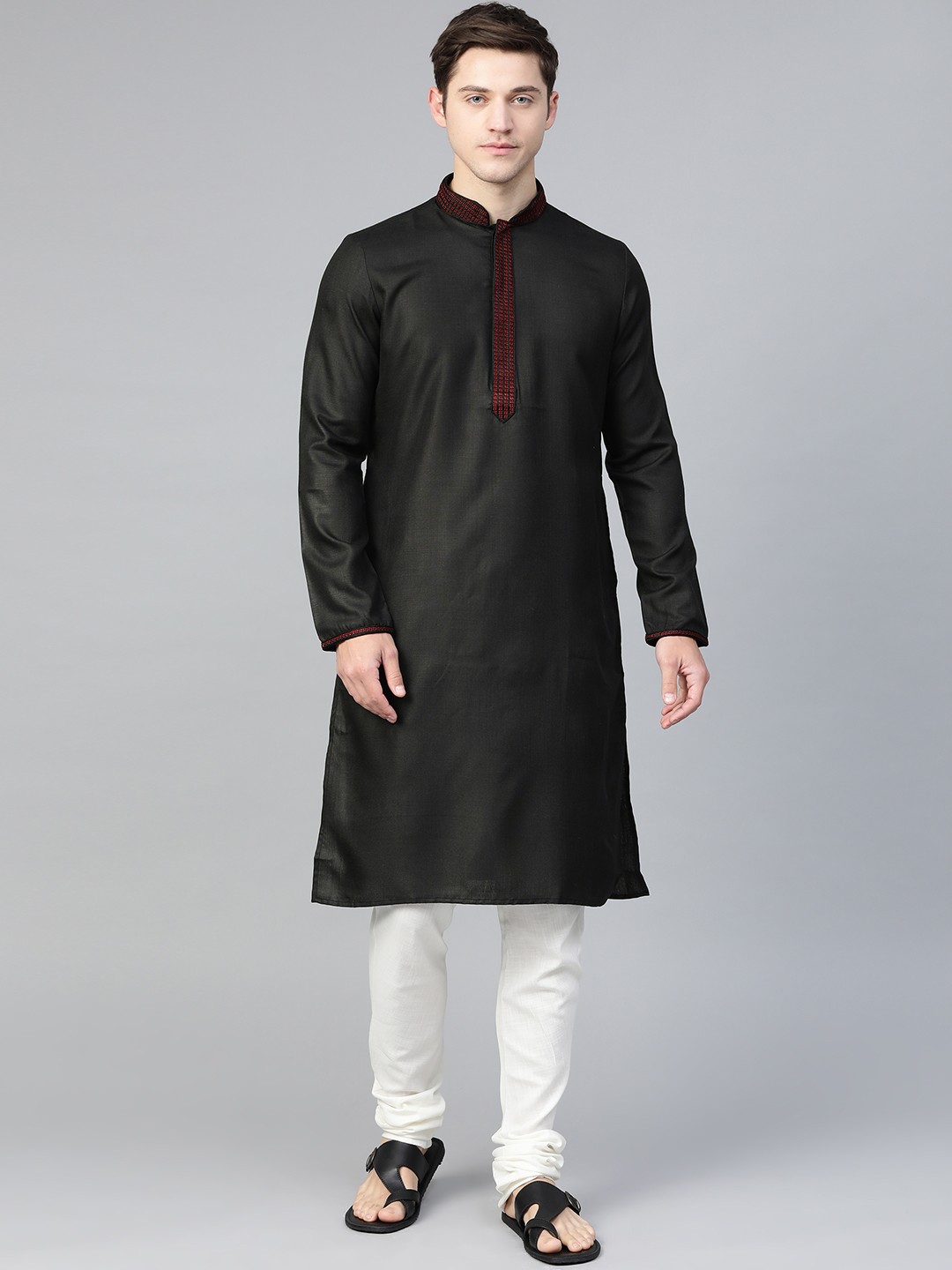 

Manthan Men Black Solid Straight Kurta