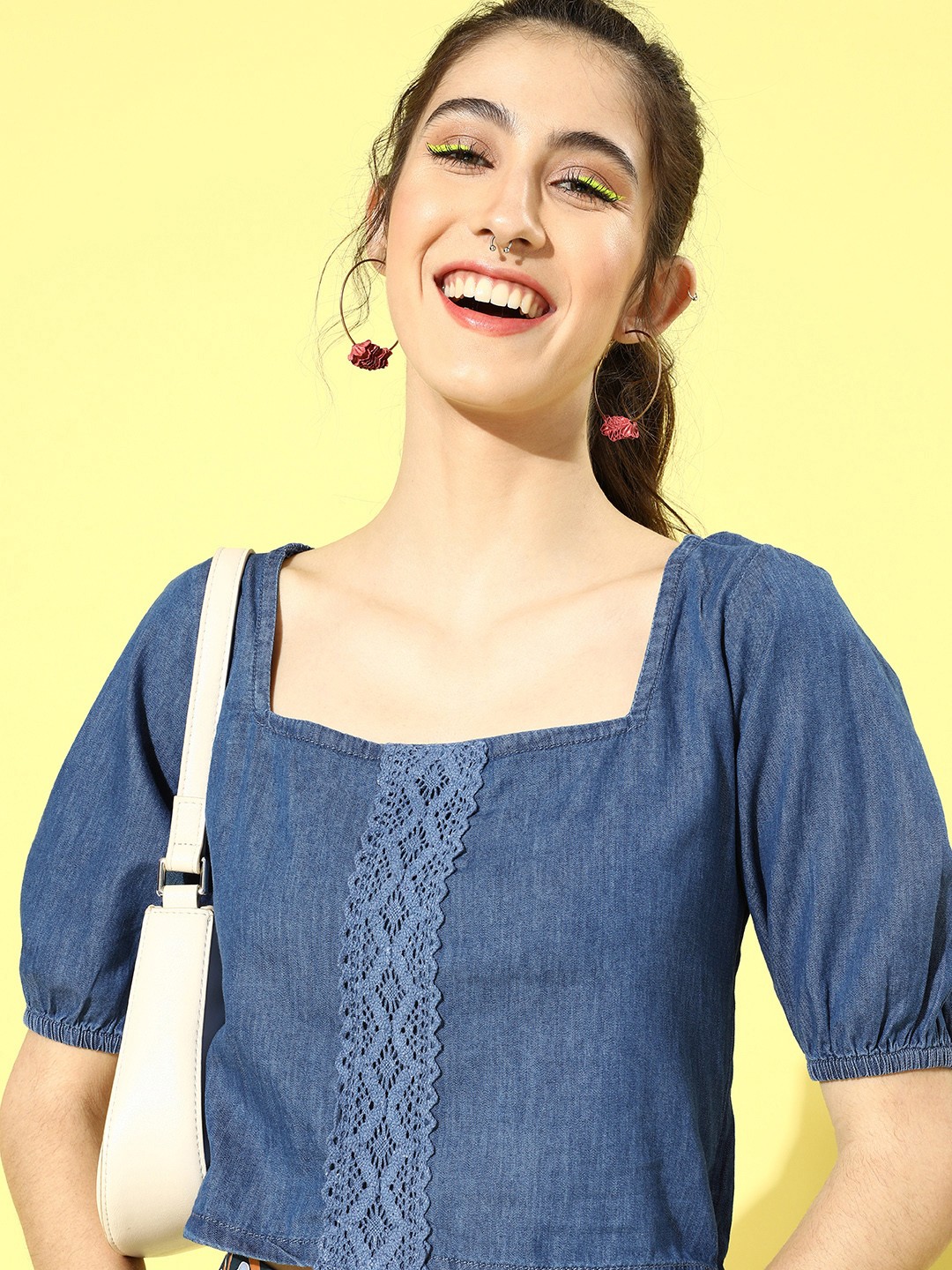 

DressBerry Women Blue Solid Cropped Top