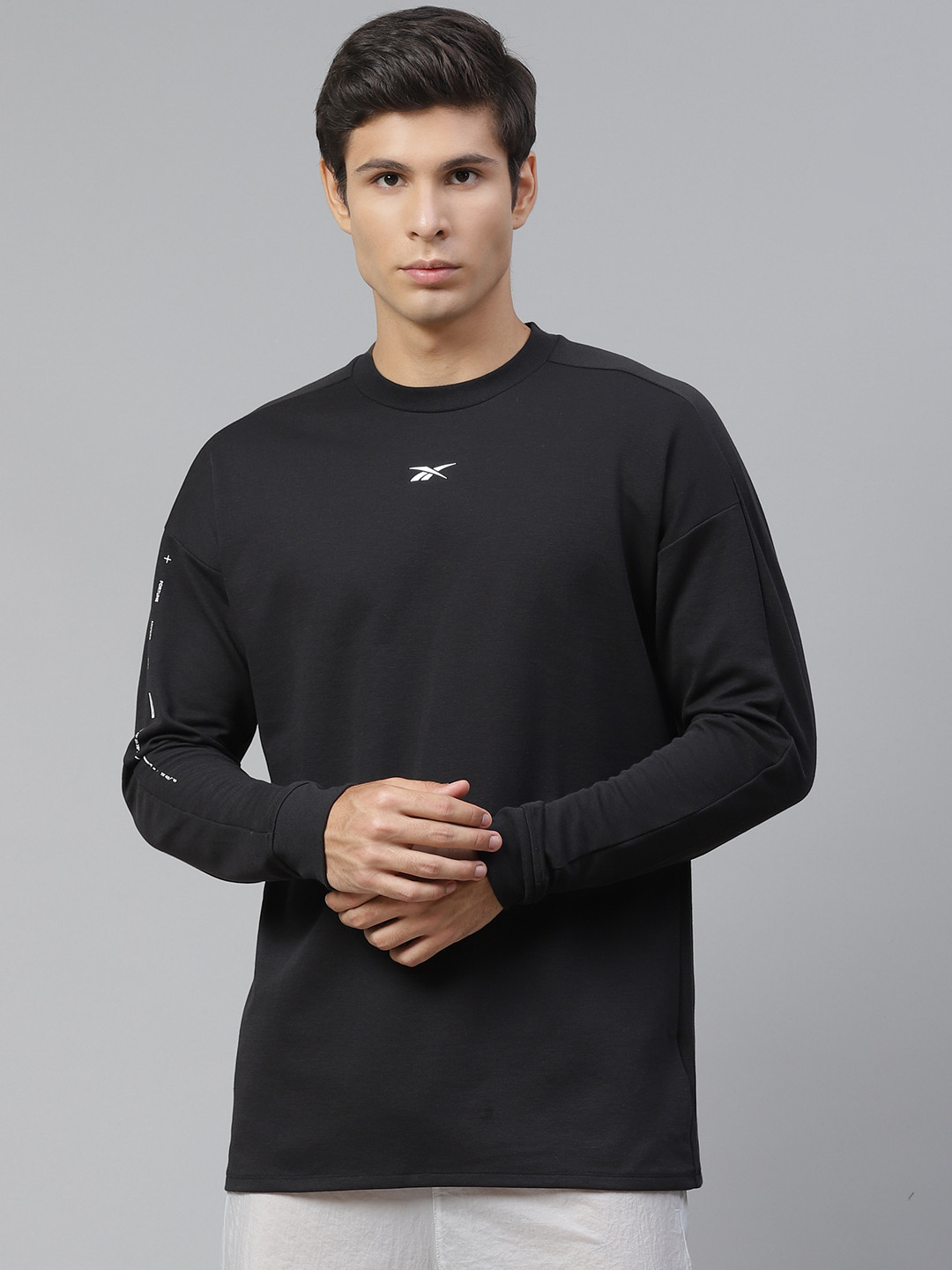 

Reebok Men Black Brand Logo Training or Gym UTILITY T-shirt