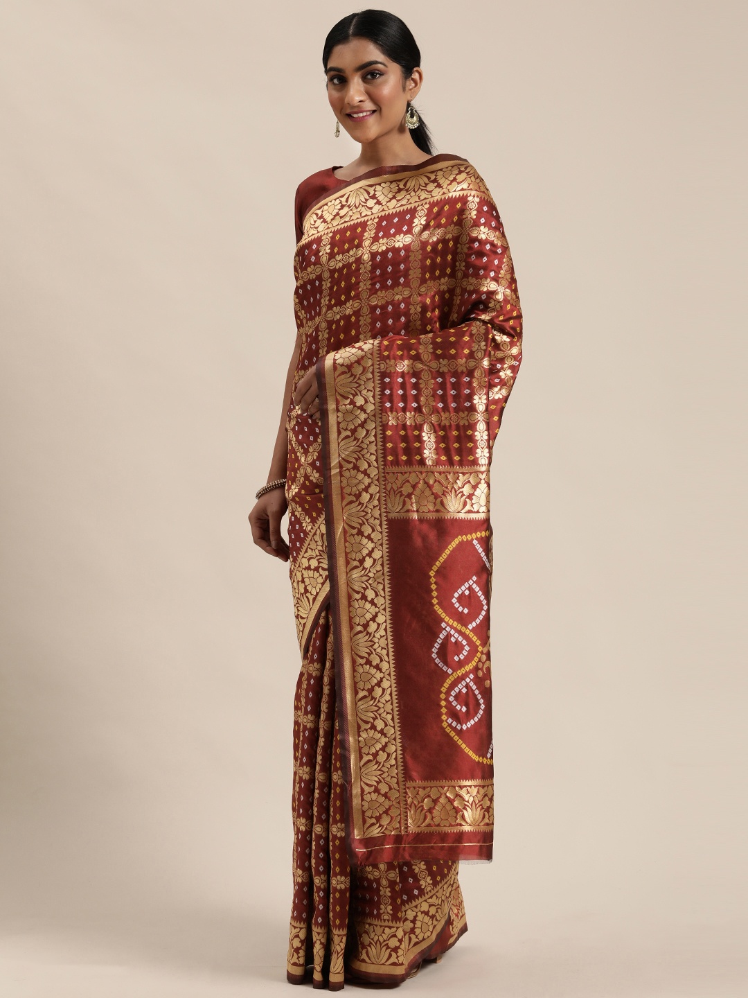 

Mitera Maroon & Gold-Toned Woven Design Bandhani Saree