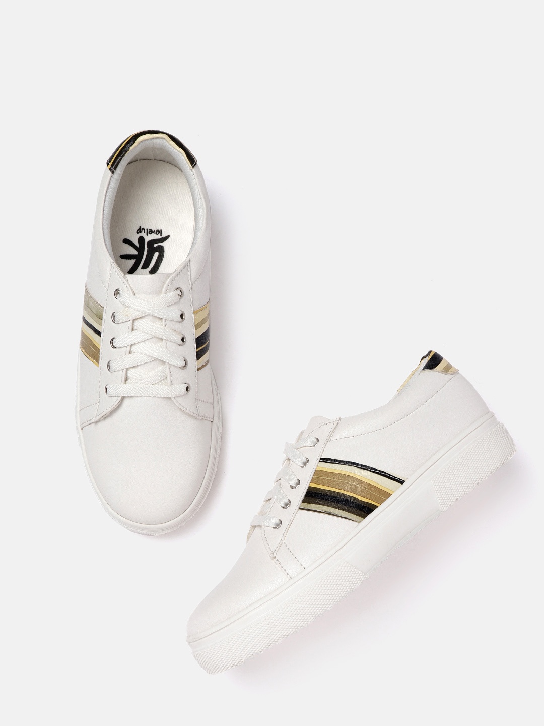 

Yk Boys White Solid Sneakers With Printed Detail