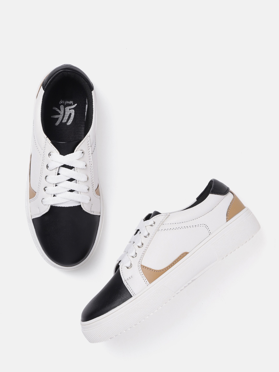 

YK Boys Black & White Colourblocked Sneakers