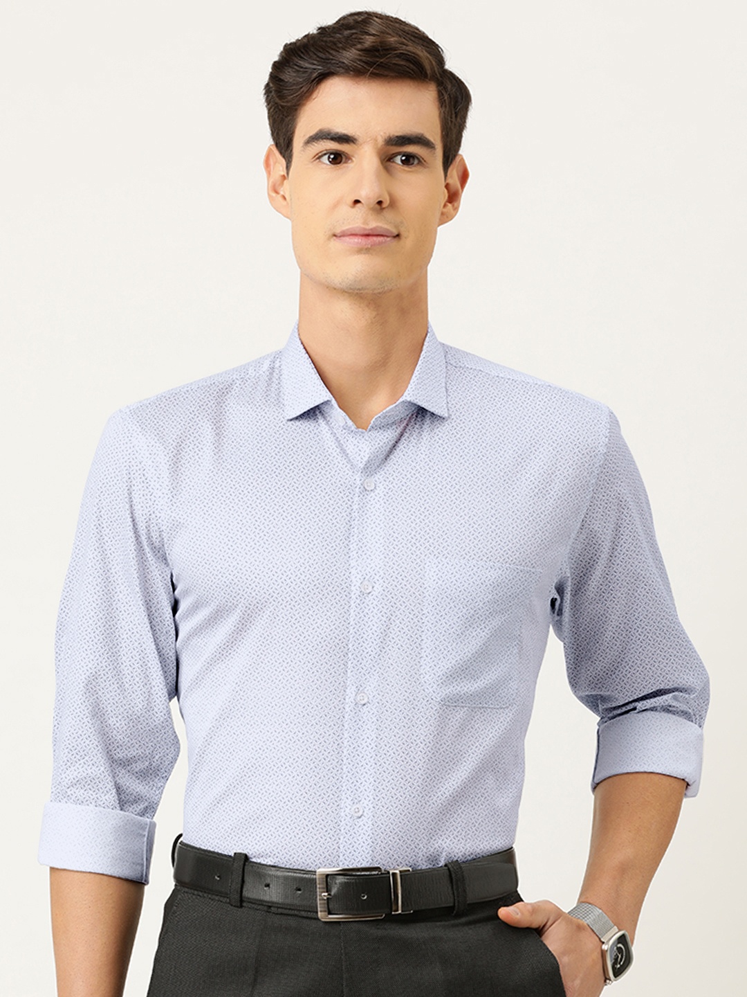 

Peter England Men Blue & White Slim Fit Printed Pure Cotton Formal Shirt