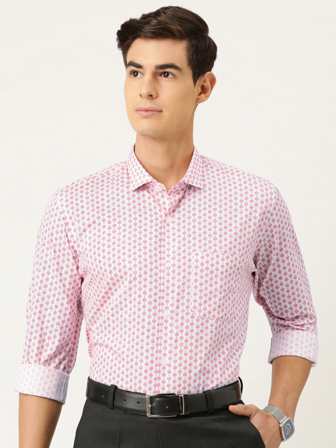 

Peter England Men White & Pink Slim Fit Printed Pure Cotton Formal Shirt
