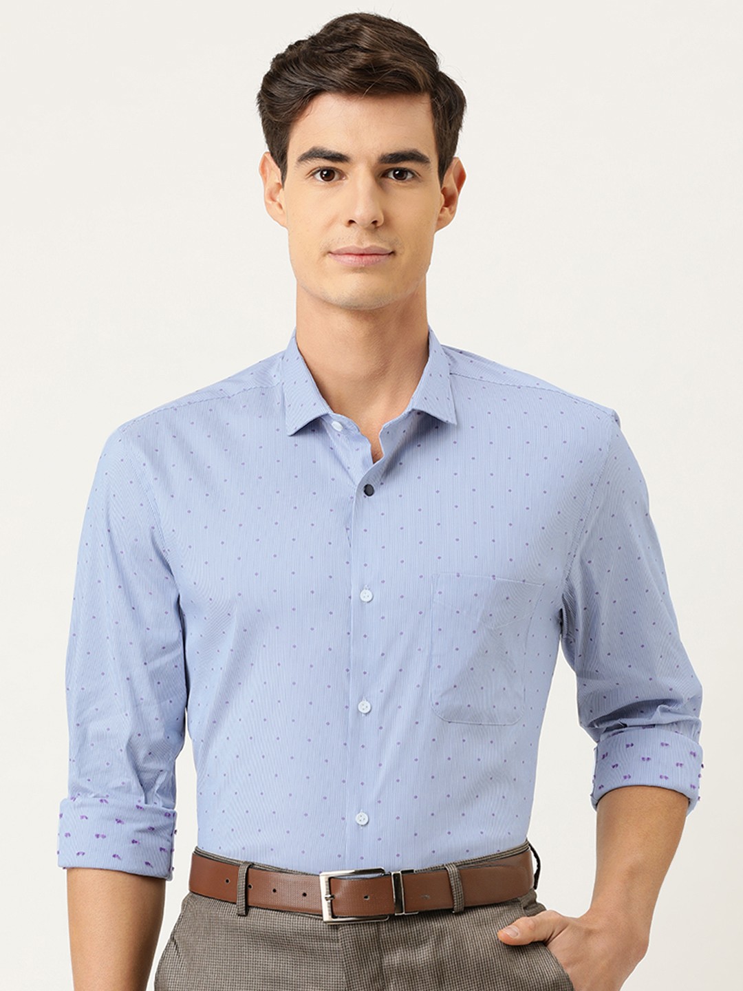 

Peter England Men Blue & White Athletic Fit Striped Formal Shirt