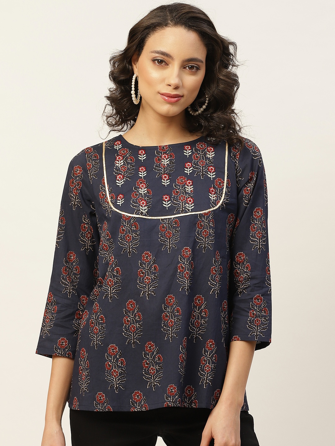 

Shae by SASSAFRAS Women Navy Blue & Red Printed Pure Cotton A-Line Top