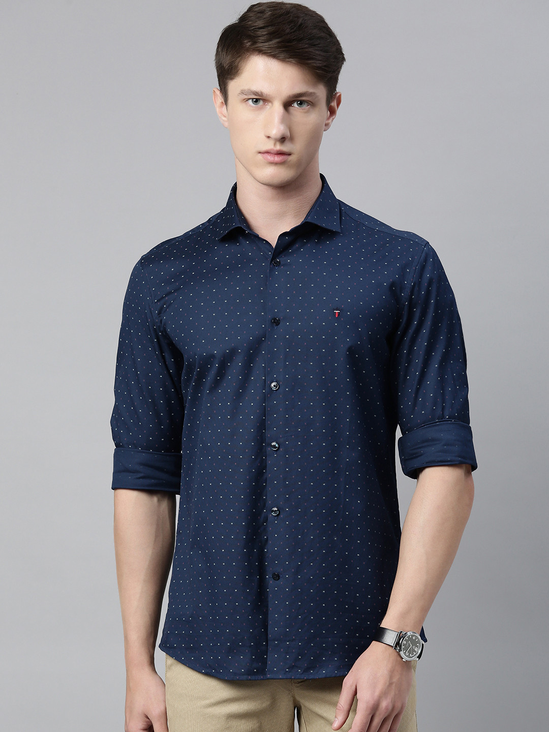 

Louis Philippe Sport Men Navy Pure Cotton Slim Fit Printed Casual Shirt, Navy blue
