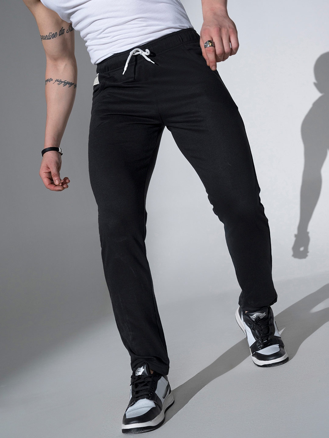 

Hubberholme Men Black Solid Regular Fit Track Pants