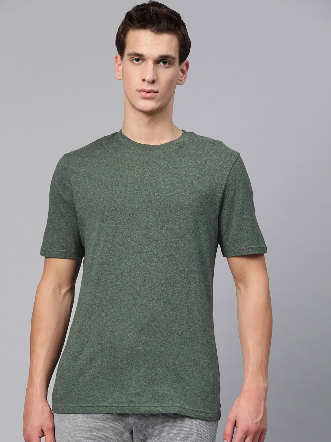 

Marks & Spencer Men Green Cotton Solid Round Neck T-shirt