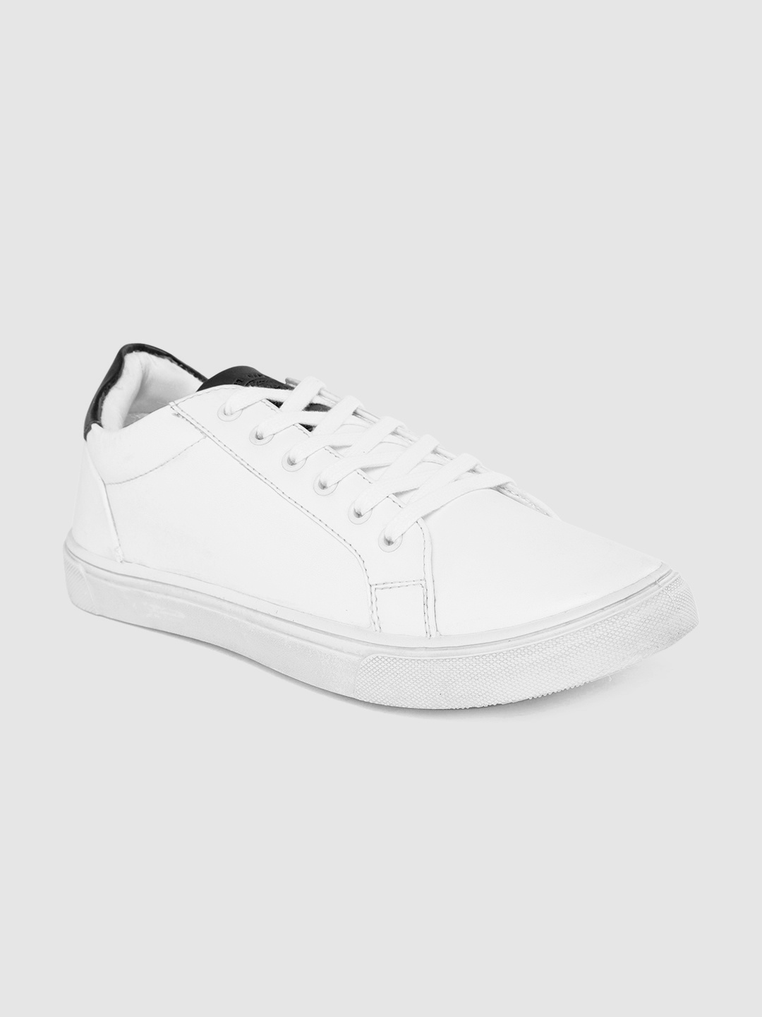 

The Roadster Lifestyle Co Men White Solid Sneakers