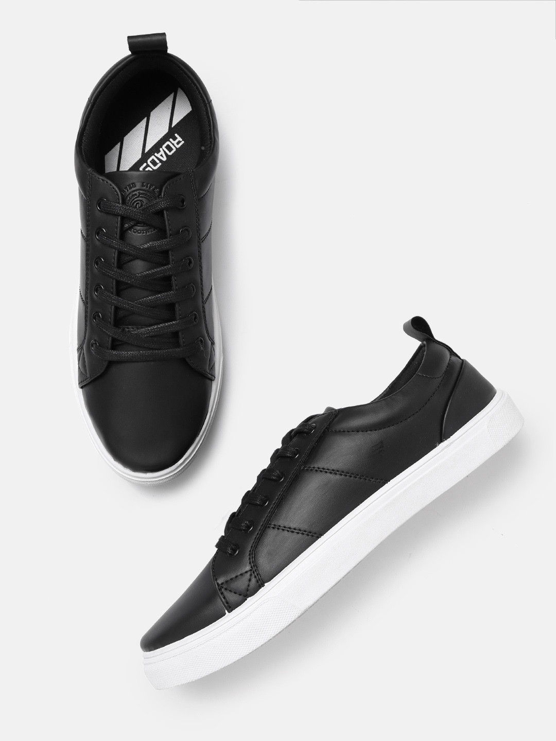 

The Roadster Lifestyle Co Men Black Solid Sneakers